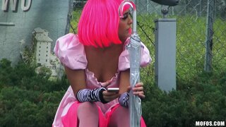 Stranded Teens - Cosplaying Chick Sucks Like a Pro - 12/12/2014