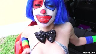 Stranded Teens - Mikayla's Wild Ride - 02/10/2015