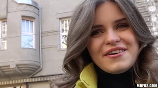 Public Pickups - Russian Cutie Flashes for Cash - 05/03/2015