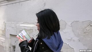 Public Pickups - Naughty Tourist Sucks Dick for Cash - 12/21/2016