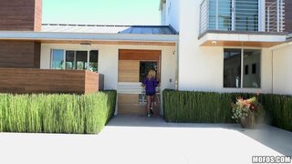Pervs On Patrol - Twerking Blonde Blows Insurance Guy - 08/11/2017