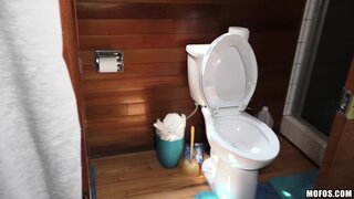 Pervs On Patrol - House Sitter Lacey's Sexy Dance - 09/01/2017