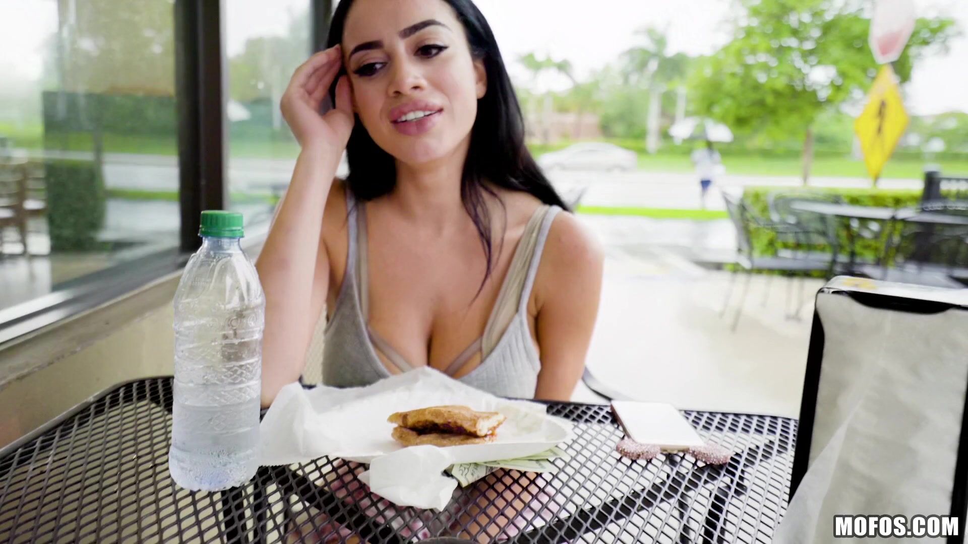 Public Pickups - Latina's Big Tits and Plump Lips - 09/27/2017