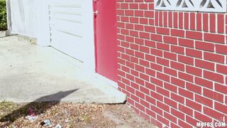 Public Pickups - Nerdy Cutie Straddles Huge Cock - 04/19/2018