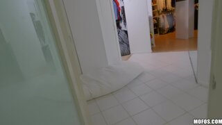 Pervs On Patrol - Stepsister Shower Peepshow - 04/23/2019