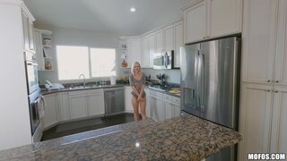 I Know That Girl - Freshly Squeezed - 05/03/2019