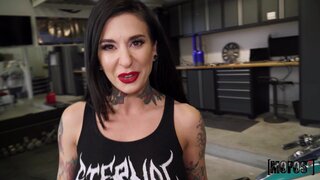 I Know That Girl - Squirting Biker Babe Fucks The Mechanic - 03/21/2020