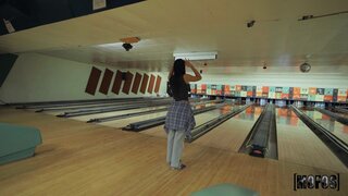 Let's Post It - The Bowling Alley goes Crazy - 11/18/2022