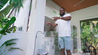 Let's Post It - Social Influencer - 05/17/2025