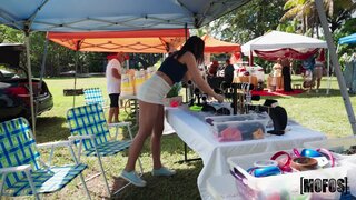 Let's Post It - Flea Market - 07/11/2025