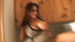 Milfs Like it Big - Ava like's them big - 10/24/2007