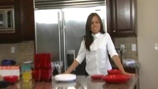 Big Tits at Work - Brazzers Bistro - 06/12/2008