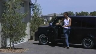 Real Wife Stories - You're a pain in the back! - 12/29/2008