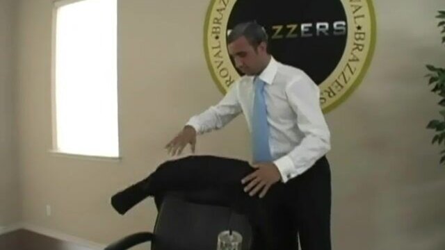 Brazzers Vault - Taking a Big Hit for the Nation - 01/01/2009