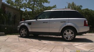 Milfs Like it Big - Fun in the Sun - 09/02/2009