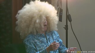 Pornstars Like it Big - That 70's Porn - 01/11/2010