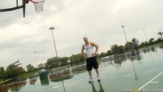 Big Tits In Sports - Tryouts: BasketBoobs - 04/09/2010