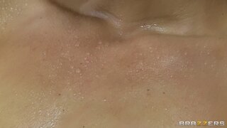 Hot And Mean - Sauna of Seduction - 05/04/2010