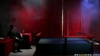 Pornstars Like it Big - Belle of the Burlesque - 05/17/2010