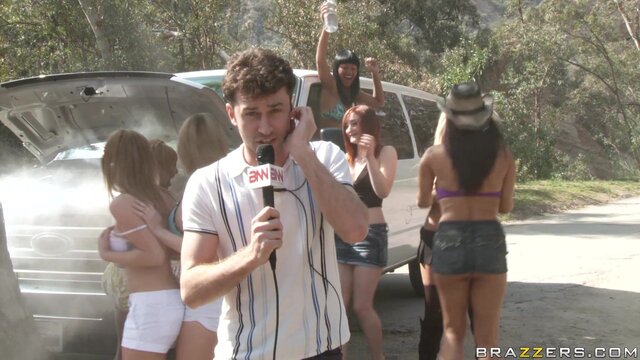 Pornstars Like it Big - Slut Spill - 06/07/2010