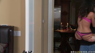 Real Wife Stories - The Anniversary She'll Never Forget - 06/07/2010