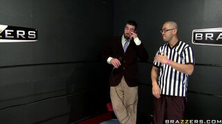 Big Tits In Sports - Brazzers Slut Bikini Contest - 12/29/2010