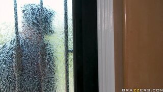 Milfs Like it Big - The Red Widow - 10/05/2011