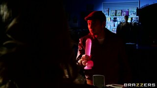 Pornstars Like it Big - The Blindfold, The Babe and The Big Dick - 01/30/2012