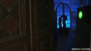 Milfs Like it Big - Boobies Over Broadway - 04/18/2012