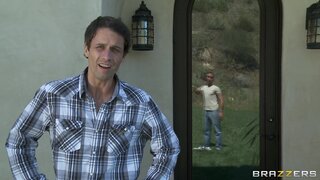 Big Tits In Sports - Field Of Reams - 05/05/2012