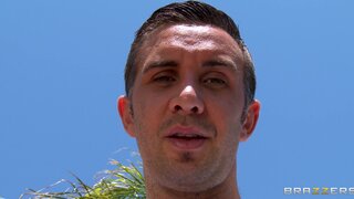 Dirty Masseur - Vacation Flirtation - 07/06/2012