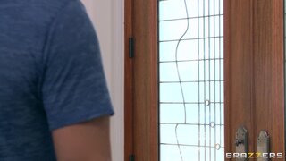 Shes Gonna Squirt - Putting Out The Fire - 08/23/2012