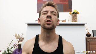 Shes Gonna Squirt - Guru Gushing - 10/04/2012