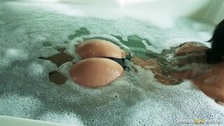 Big Butts Like It Big - Out of the Biz - 10/06/2012