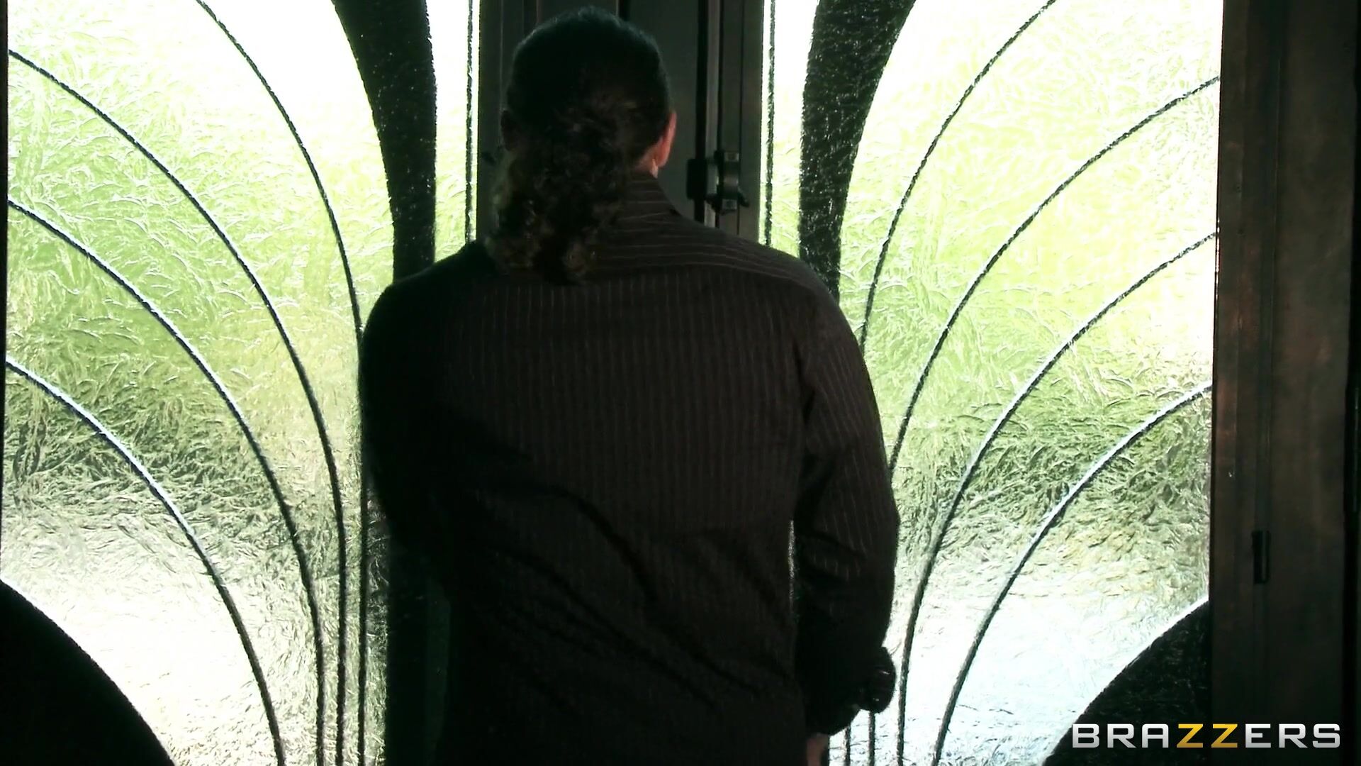 Big Butts Like It Big - Out of the Biz - 10/06/2012