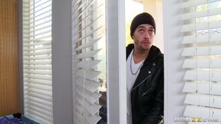 Mommy Got Boobs - Big Gamble on Big Tits - 03/29/2013