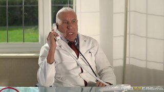 Doctor Adventures - Nurse Carter - 04/27/2014