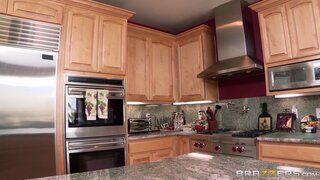 Brazzers Exxtra - You Wreck My Car, I Wreck Your Ass - 07/22/2014