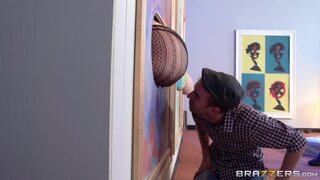 Brazzers Exxtra - Modern Museum of Fine Ass - 03/03/2015