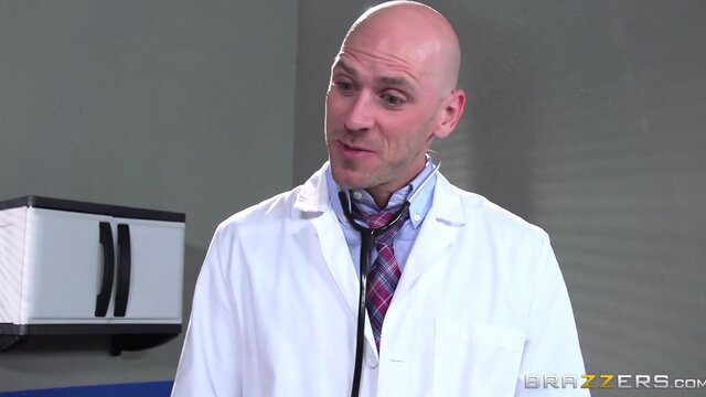 Doctor Adventures - No Hablas, No Problem! - 05/24/2015
