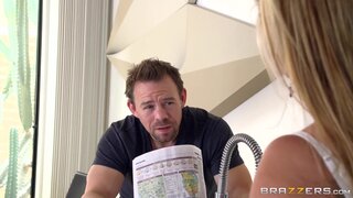 Teens Like It Big - Setting the Table - 07/23/2015