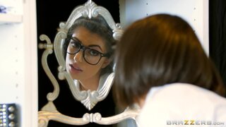 Hot And Mean - The Make-Over - 09/18/2015