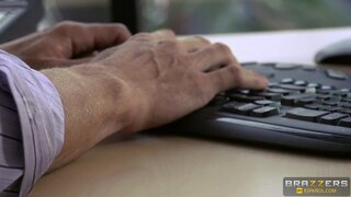 - Trabajando Rígido - 09/24/2015