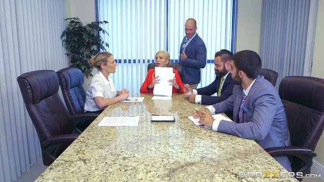 Big Tits at Work - Eating In The Meeting - 06/07/2016