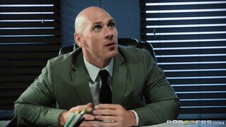 Big Tits at Work - Spilling The Boobs - 11/02/2016