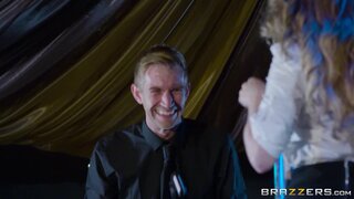 Brazzers Exxtra - Danny D: Life On The Road (XXX Parody) - 11/13/2016