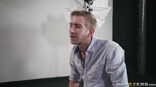 Pornstars Like it Big - The Headshot - 12/06/2016