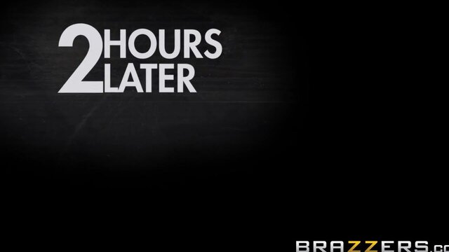 Brazzers Exxtra - Gamer Heaven - 05/08/2017