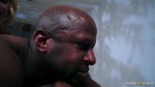 Dirty Masseur - The Nuru Guru - 08/02/2017