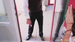 Brazzers Exxtra - Wife Coach - 10/12/2017